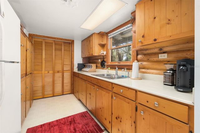 2325 LAKE LIZZIE COURT, St Cloud, FL 34771