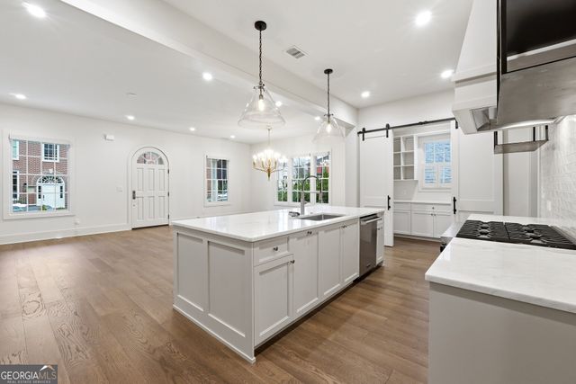 215 3rd Street, Fayetteville, GA 30214