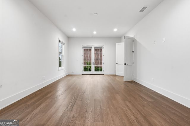 215 3rd Street, Fayetteville, GA 30214