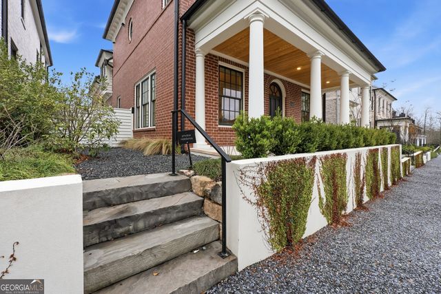 215 3rd Street, Fayetteville, GA 30214