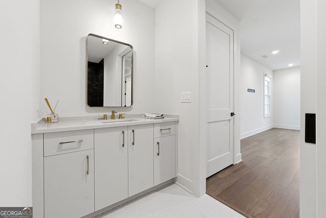 215 3rd Street, Fayetteville, GA 30214