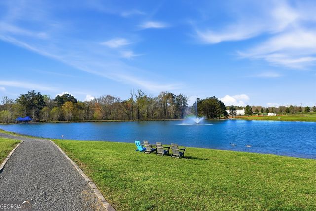 215 3rd Street, Fayetteville, GA 30214