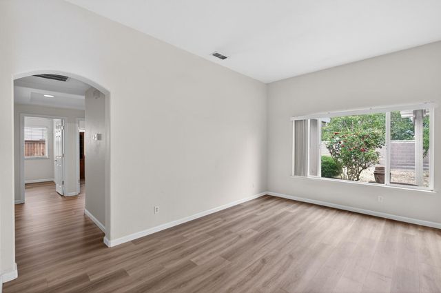 9772 Sand Hollow Way, Elk Grove, CA 95757