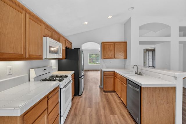 9772 Sand Hollow Way, Elk Grove, CA 95757