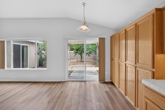 9772 Sand Hollow Way, Elk Grove, CA 95757