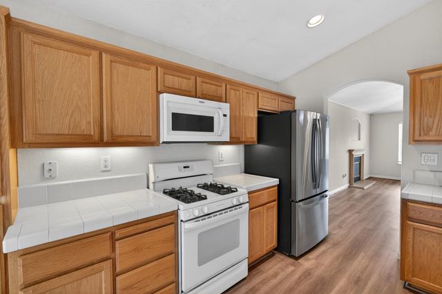 9772 Sand Hollow Way, Elk Grove, CA 95757