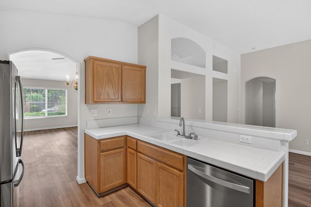 9772 Sand Hollow Way, Elk Grove, CA 95757