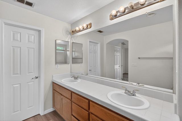9772 Sand Hollow Way, Elk Grove, CA 95757