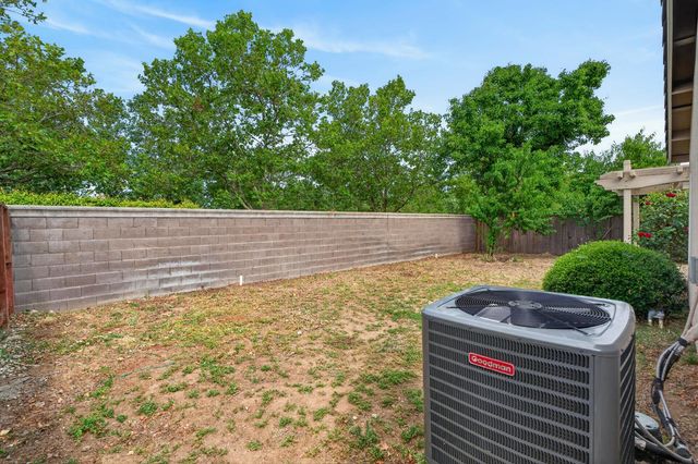 9772 Sand Hollow Way, Elk Grove, CA 95757