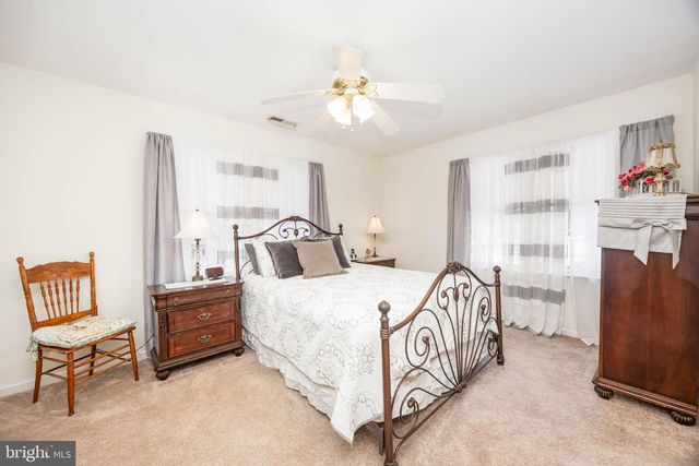 633 E MAIN ST, Fruitland, MD 21826