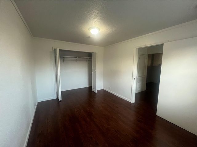 2302 35th Ave N, Texas City, TX 77590