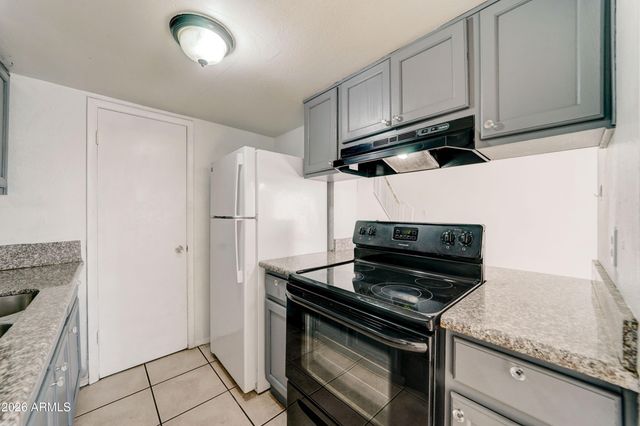 5202 N 42ND Drive, Phoenix, AZ 85019