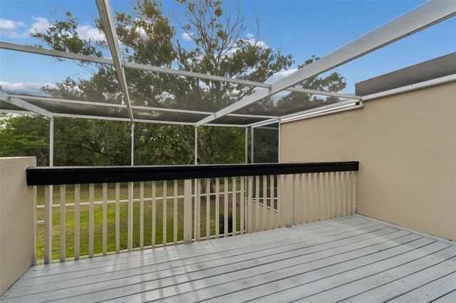 13934 CLUBHOUSE CIRCLE 8, Tampa, FL 33618