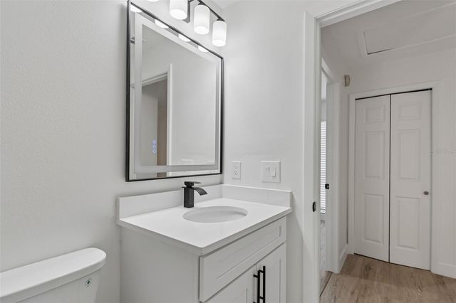 13934 CLUBHOUSE CIRCLE 8, Tampa, FL 33618