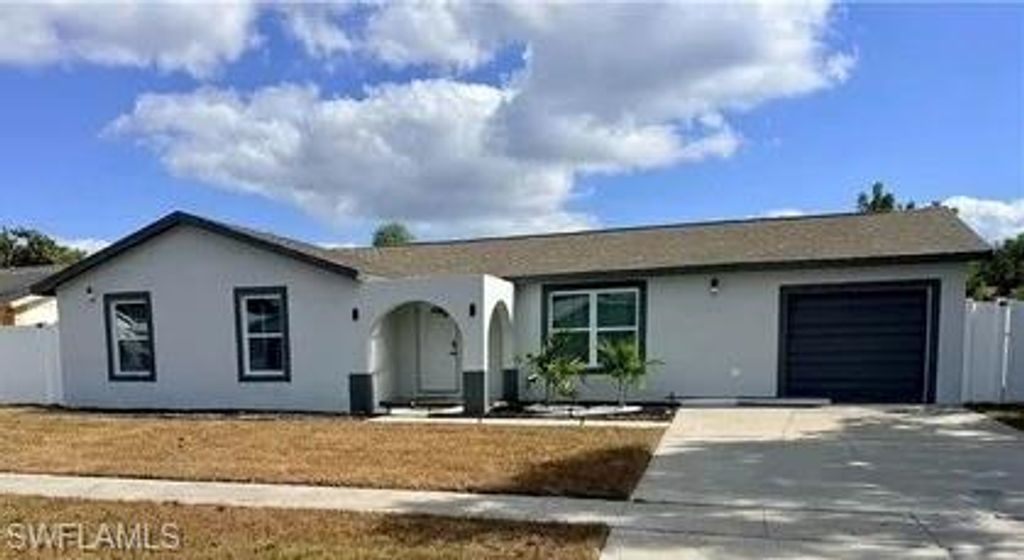 1044 Ridgeway DR, NORTH FORT MYERS, FL 33903 — photo 3
