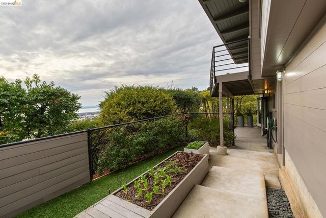 2 2 Gravatt Drive, Berkeley, CA 94705