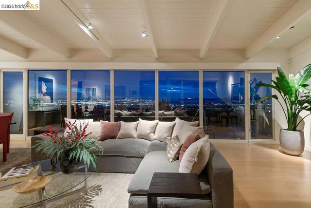 2 2 Gravatt Drive, Berkeley, CA 94705