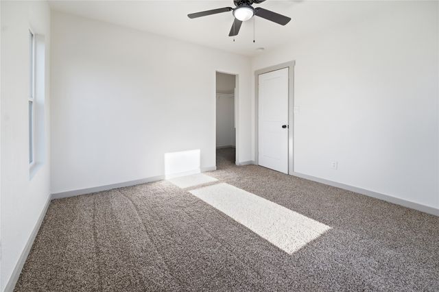 310 S Hampshire Street, Saginaw, TX 76179