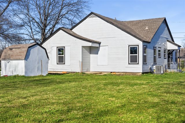 310 S Hampshire Street, Saginaw, TX 76179