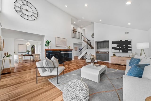 707 Santa Cruz Lane, Foster City, CA 94404