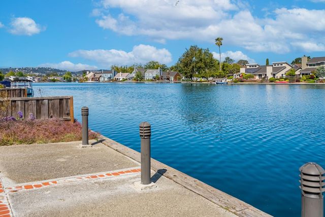 707 Santa Cruz Lane, Foster City, CA 94404