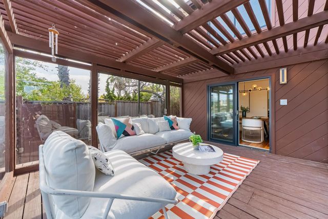 707 Santa Cruz Lane, Foster City, CA 94404