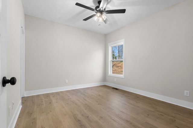 986 Alton Dr, Clarksville, TN 37043