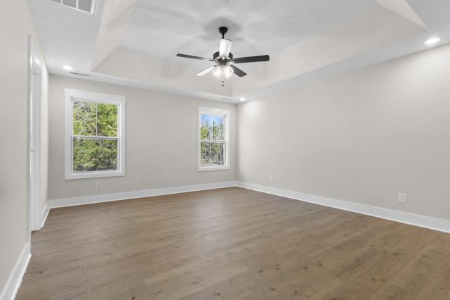 986 Alton Dr, Clarksville, TN 37043