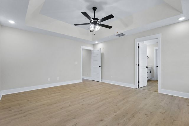 986 Alton Dr, Clarksville, TN 37043