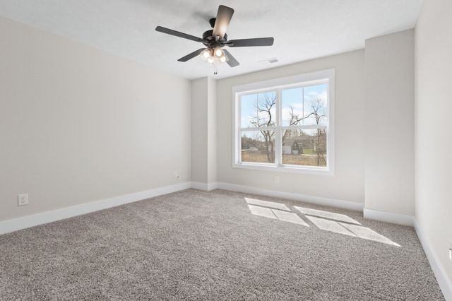 986 Alton Dr, Clarksville, TN 37043