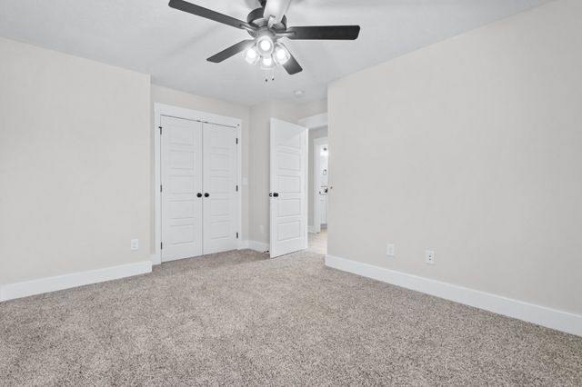 986 Alton Dr, Clarksville, TN 37043