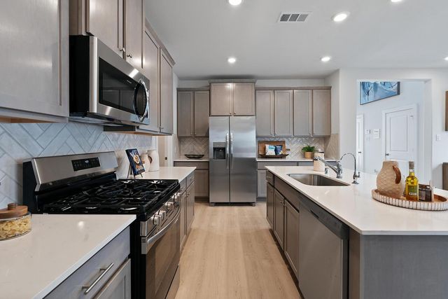 104 Rock Daisy TRL, Hutto, TX 78634