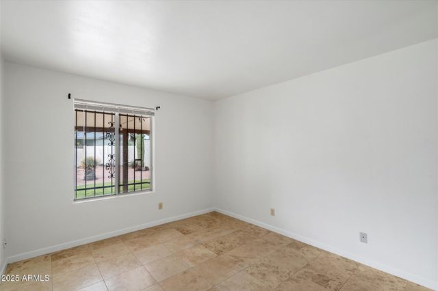 5520 N 77th Place, Scottsdale, AZ 85250