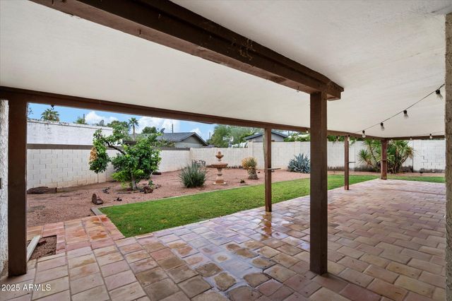 5520 N 77th Place, Scottsdale, AZ 85250