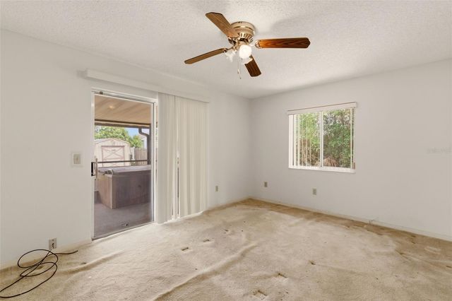 1952 KIRKWOOD STREET, Deltona, FL 32738