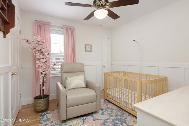 15 Brook Street, Farmingdale, NJ 07727