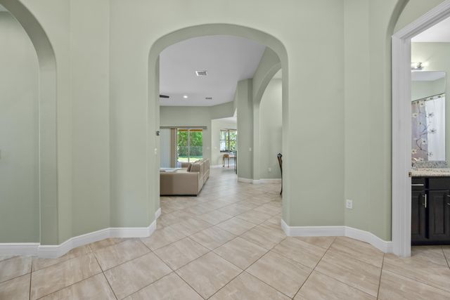 7589 Fieldstone Ranch Square, Vero Beach, FL 32967