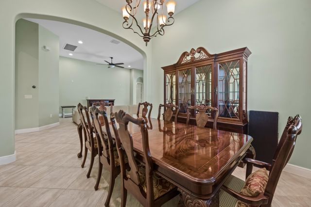 7589 Fieldstone Ranch Square, Vero Beach, FL 32967