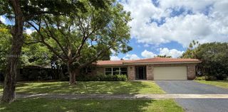 7220 NW 7th St, Plantation, FL 33317