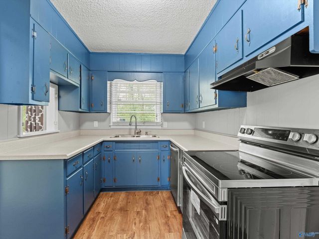 2919 Alhambra Drive, Huntsville, AL 35805