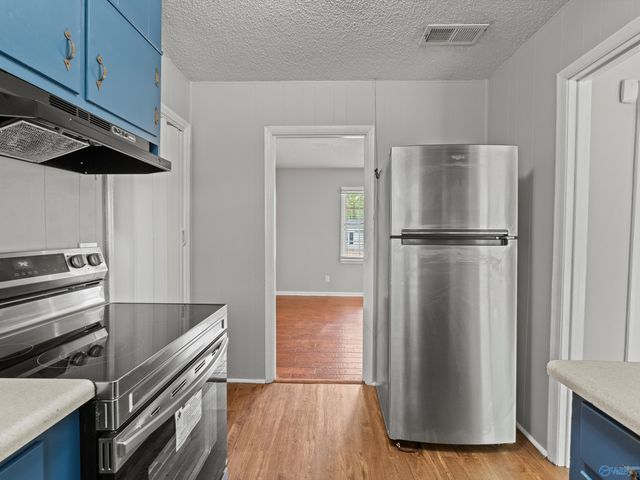 2919 Alhambra Drive, Huntsville, AL 35805