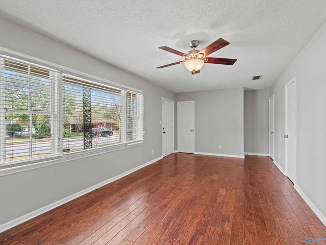 2919 Alhambra Drive, Huntsville, AL 35805