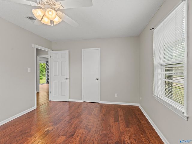 2919 Alhambra Drive, Huntsville, AL 35805