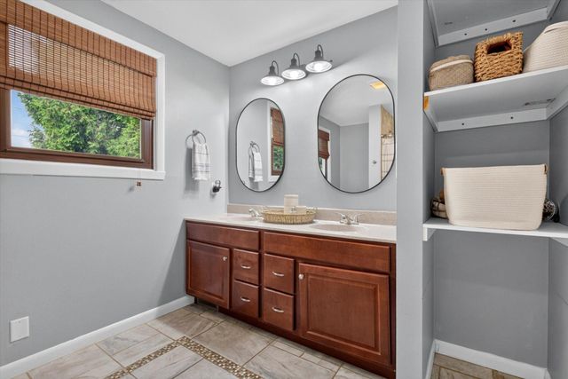 133 BEECHWOOD DR, Middletown, PA 17057