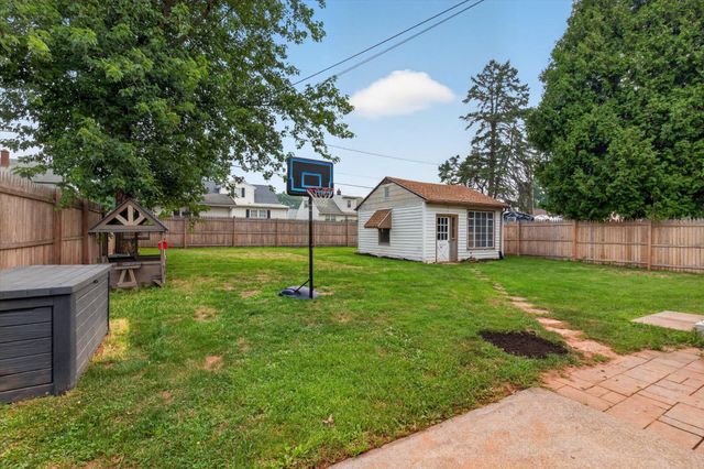 133 BEECHWOOD DR, Middletown, PA 17057