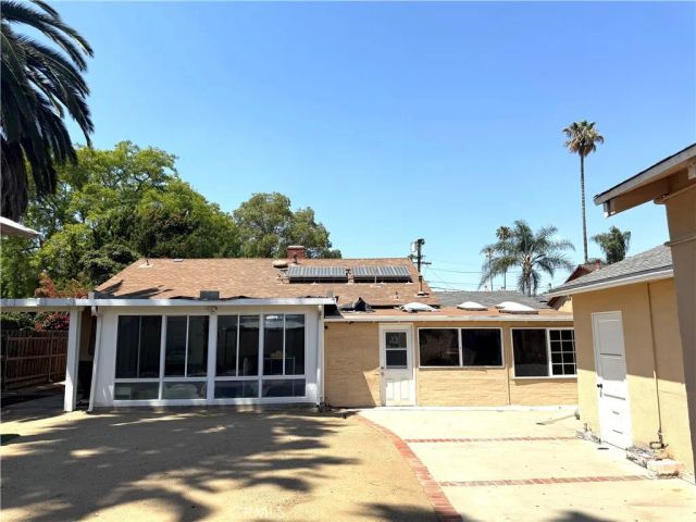 13638 Hartland, Van Nuys, CA 91405