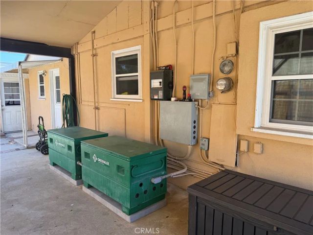13638 Hartland, Van Nuys, CA 91405