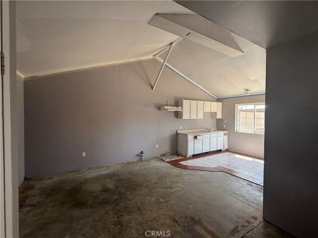 13638 Hartland, Van Nuys, CA 91405