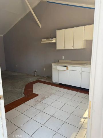 13638 Hartland, Van Nuys, CA 91405