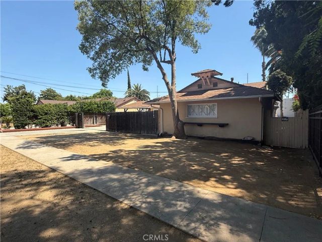 13638 Hartland, Van Nuys, CA 91405